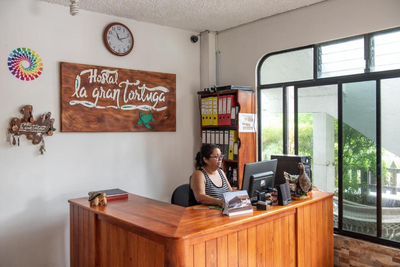 Hostal La Gran Tortuga プエルト・ビジャミル エクステリア 写真